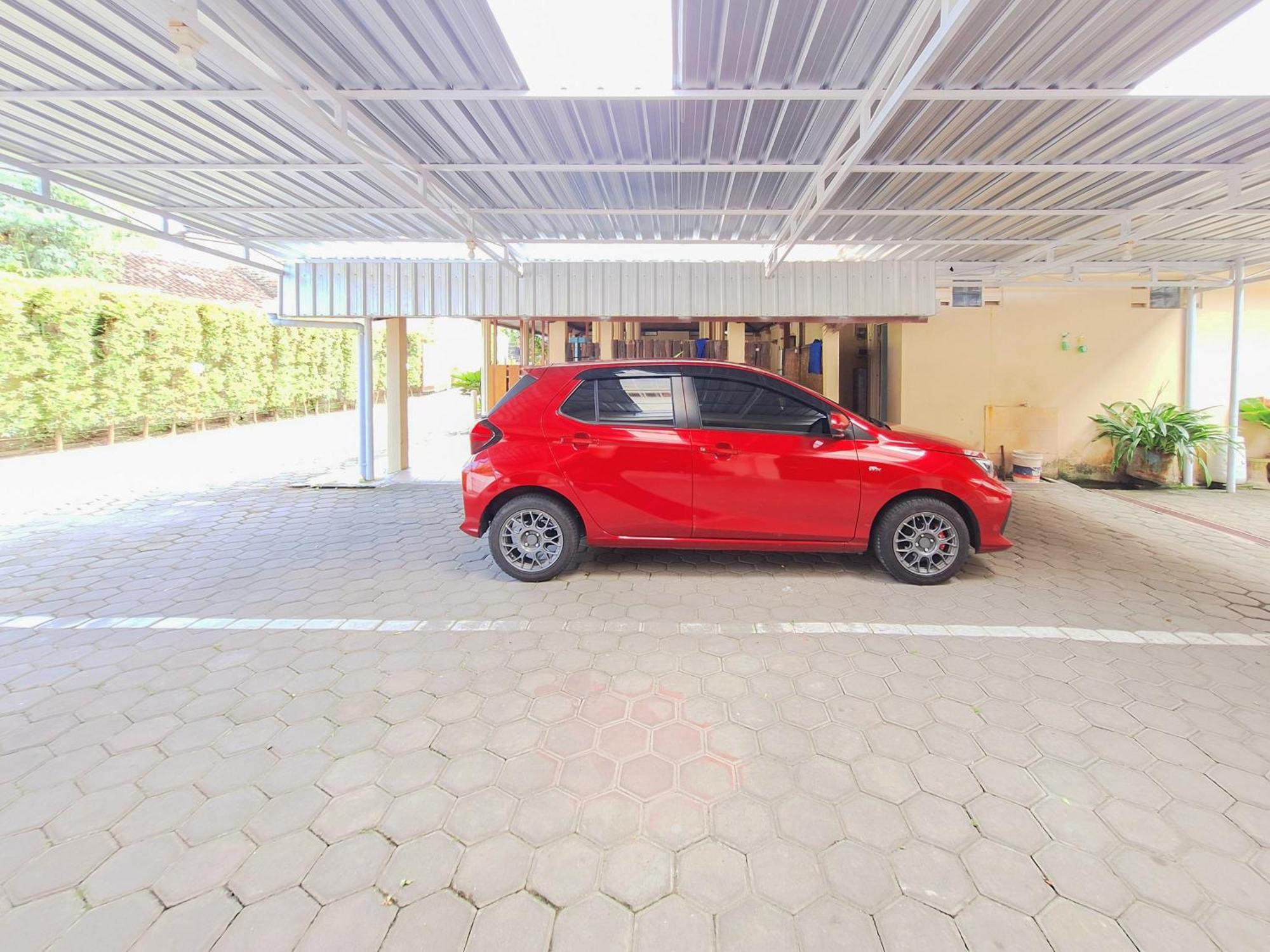 Hotel Family Syariah 1 Parangtritis Redpartner Екстериор снимка